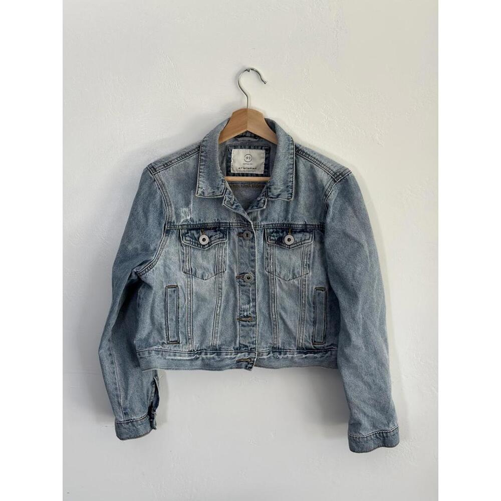 Cotton On Women's Light Wash Denim Jacket Size 8 Cropped Oversized